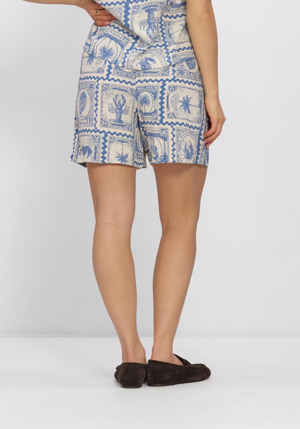 Beige OBJECT Shorts OBJVIMA HW SHORTS - large