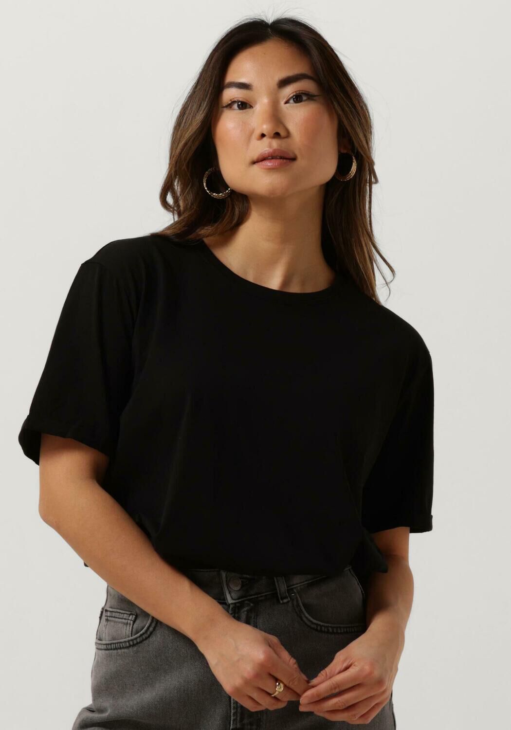Zwarte shirts hotsell dames