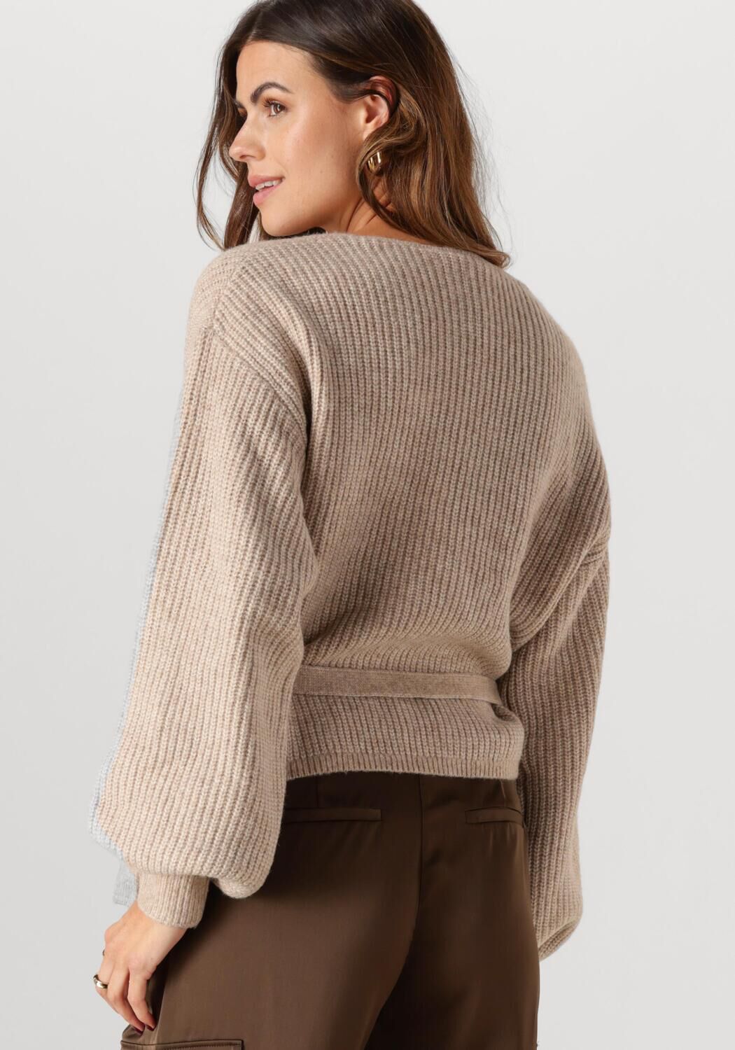 ANOTHER LABEL Dames Truien & Vesten Abby Knitted Cardigan Beige