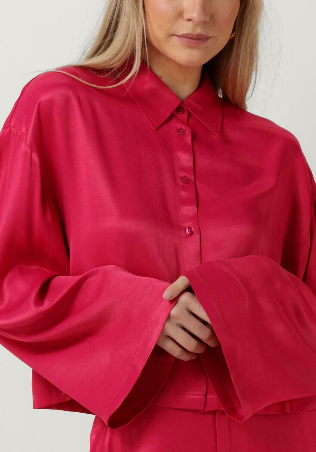 ALIX THE LABEL Dames Blouses Ladies Woven Kimono Sleeve Blouse Roze