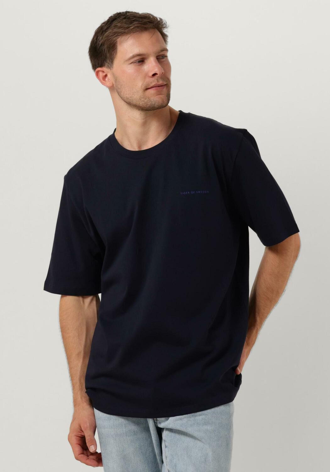 Donkerblauwe shop t shirts
