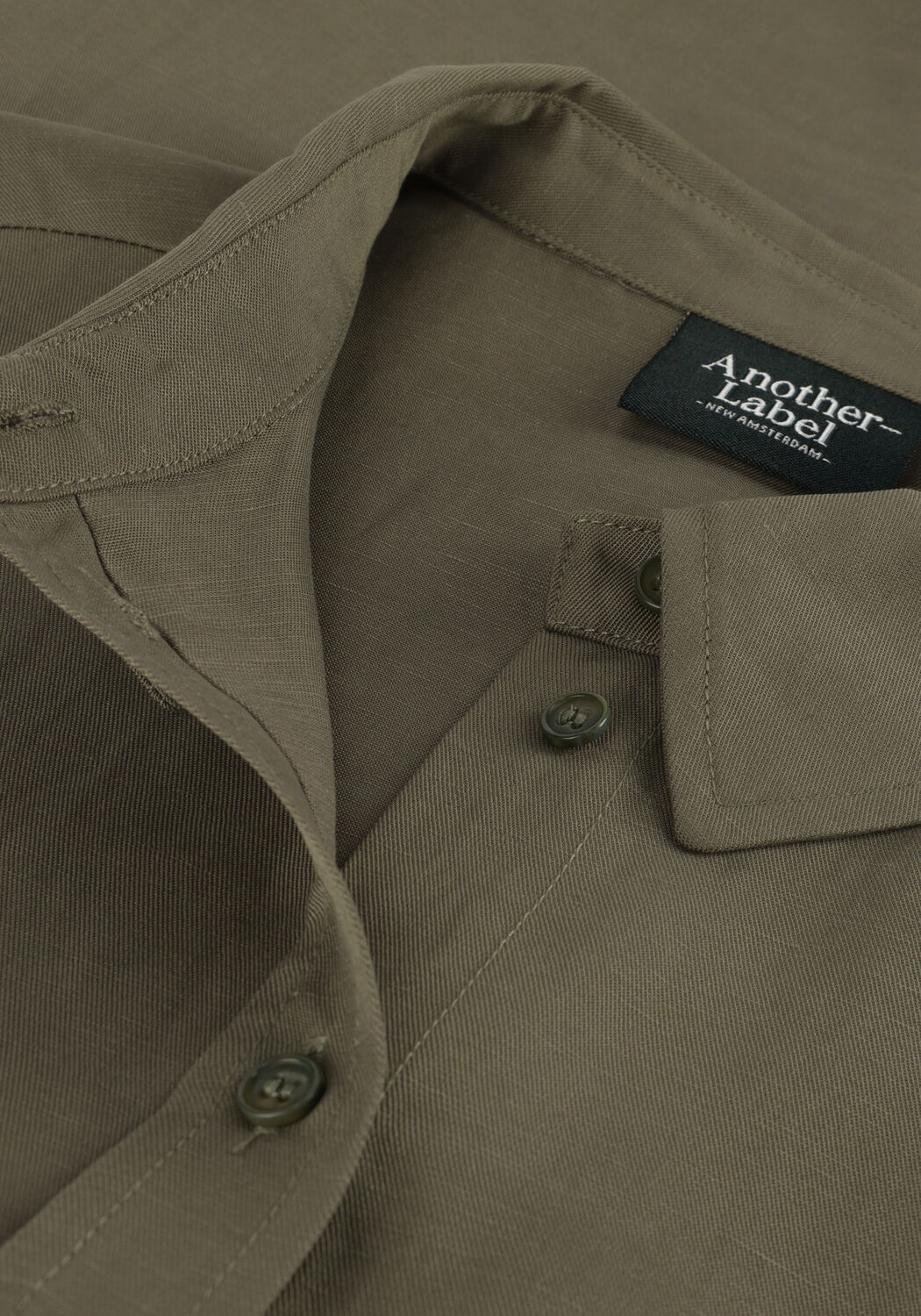 Olijf ANOTHER LABEL Blouses BENOITE TENCEL SHIRT S/S - large