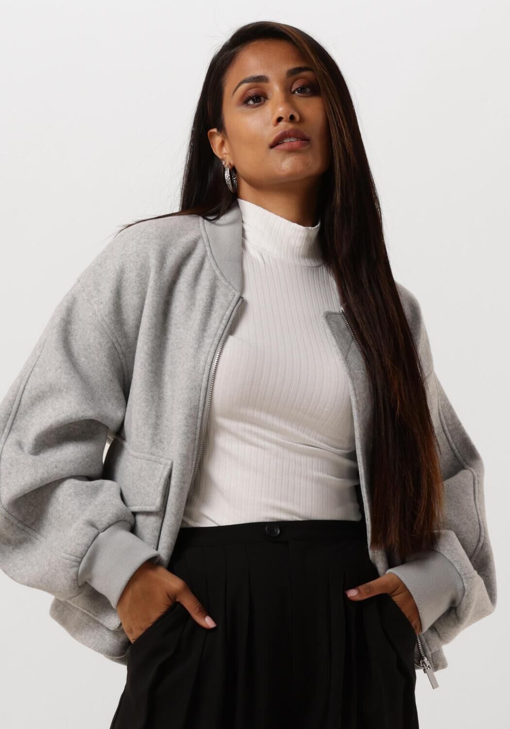 EDITED Dames Jassen Monisha Jacket (grs) Grijs