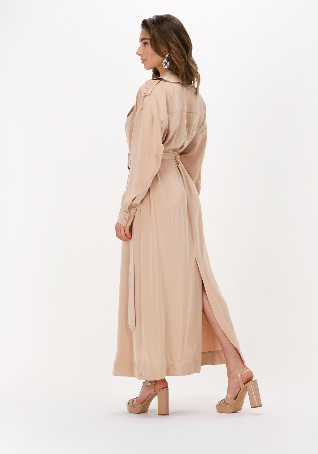 Beige maxi 2025 jurk