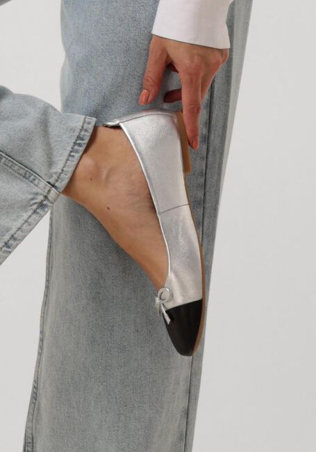 Zilveren UNISA Ballerina's BELLE Zilveren UNISA Ballerina's BELLE - large