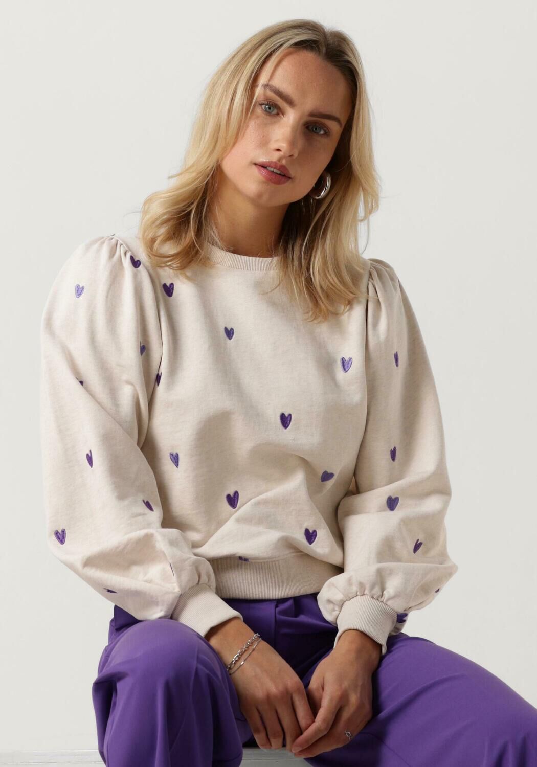Fabienne Chapot sweater Dina van biologisch katoen ecru paars