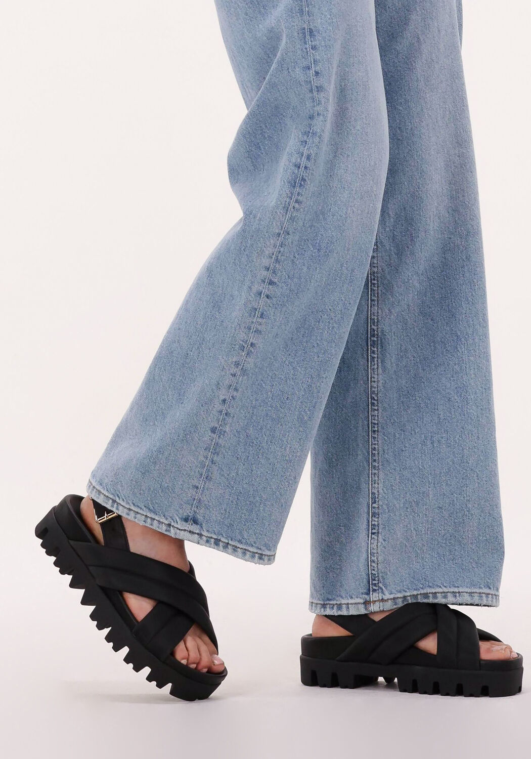 Zwarte INUOVO Sandalen 22868008 - large