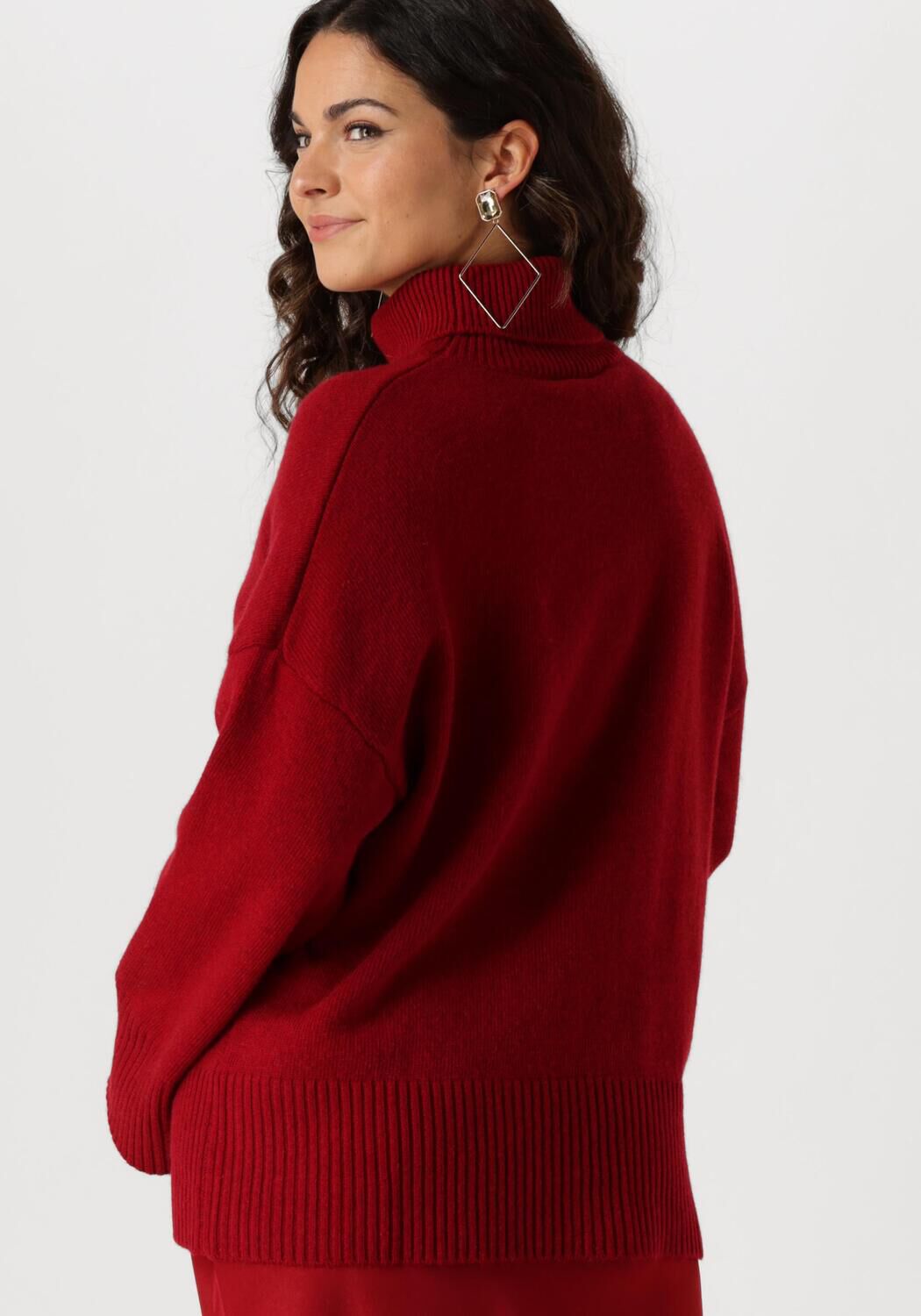 MY ESSENTIAL WARDROBE Dames Truien & Vesten Huximw Knit Rollneck Rood