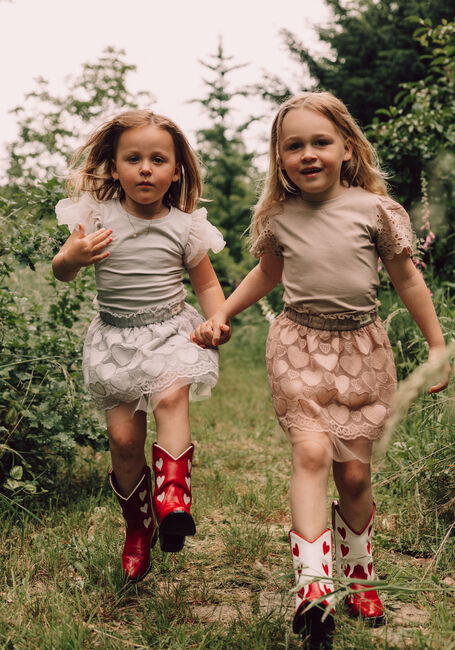 Bruine BAJE STUDIO T-shirt LOULE Bruine BAJE STUDIO T-shirt LOULE - large