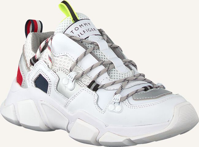 Witte TOMMY HILFIGER Lage sneakers CITY VOYAGER CHUNKY Witte TOMMY HILFIGER Lage sneakers CITY VOYAGER CHUNKY - large