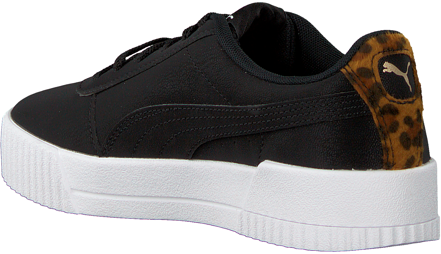carina leo puma