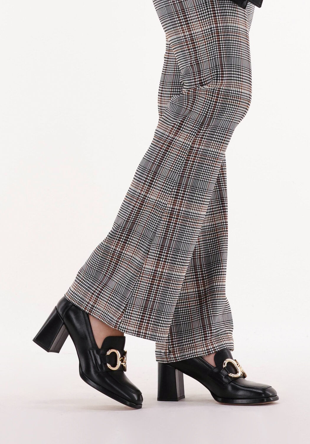 Zwarte NOTRE-V Pumps AO172 - large