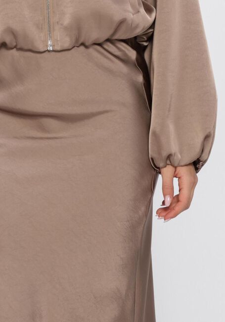 Taupe NEO NOIR Maxirok VICKY HEAVY SATEEN SKIRT - large