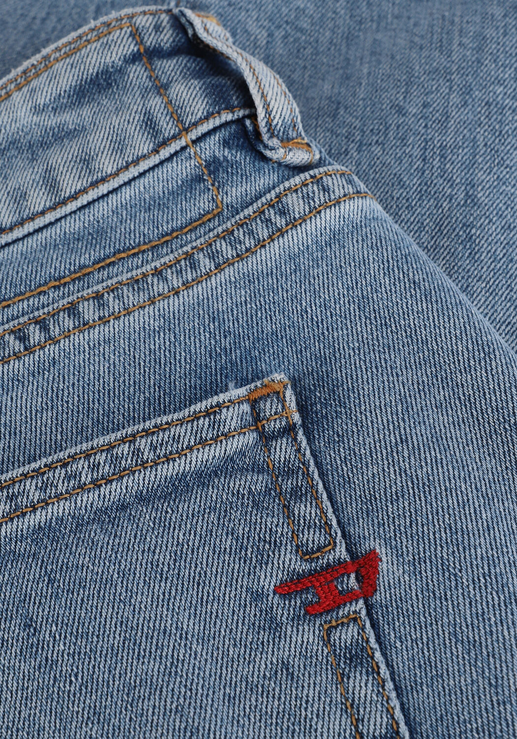 Lichtblauwe DIESEL Straight leg jeans 2004 D-JOY - large