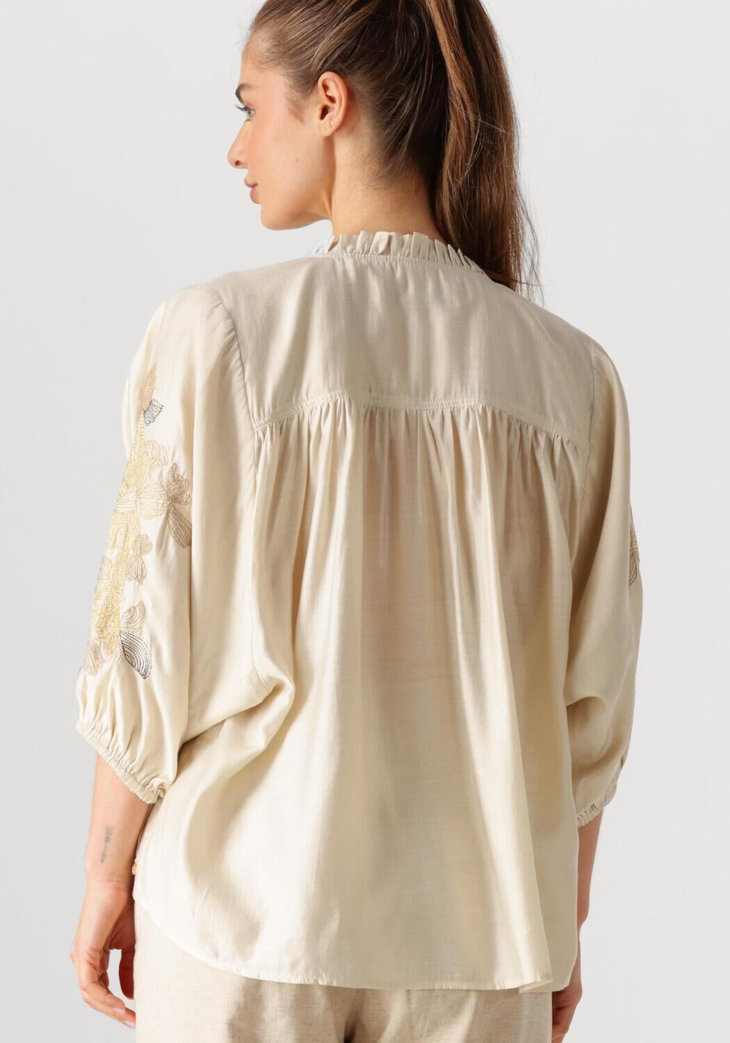 NUKUS Dames Blouses Tina Blouse Embroidery Gebroken Wit