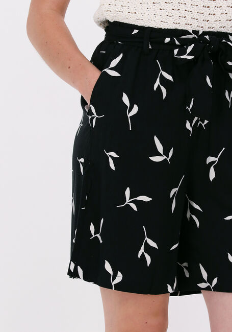 Zwarte SELECTED FEMME Broeken SLFILVA HW WIDE SHORTS - large