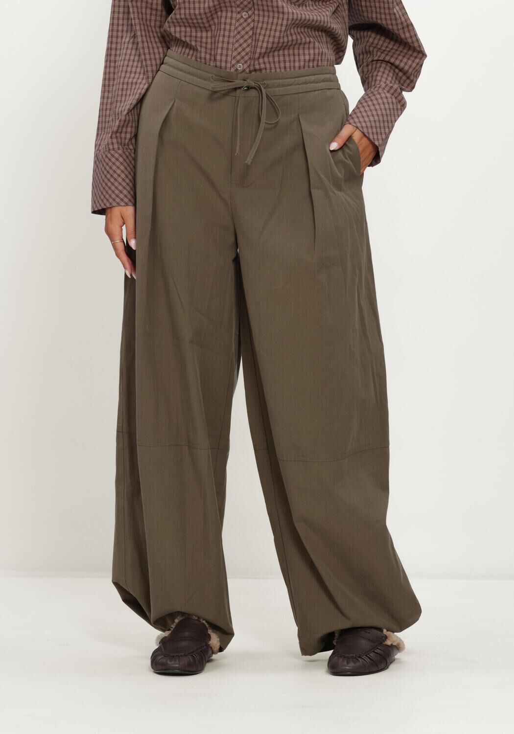 Olijf NOTRE-V Wijde broek NV-ISOTTE - large