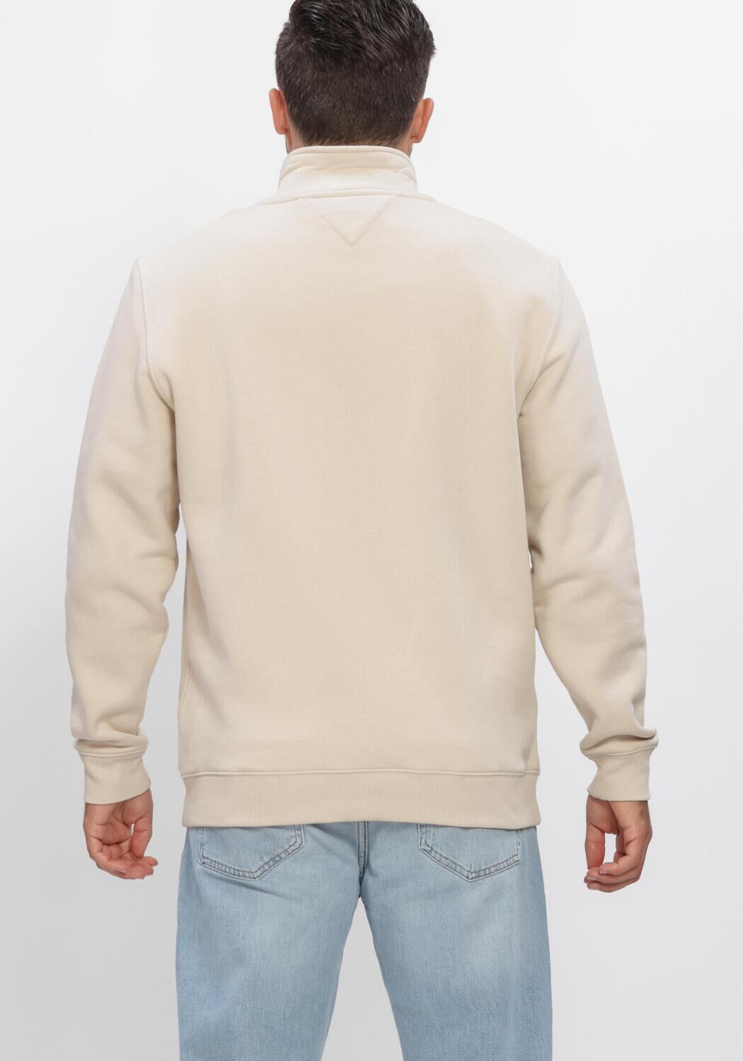 Beige TOMMY JEANS Trui TJM REG FLEECE 1/4ZIP MOCK NECK - large