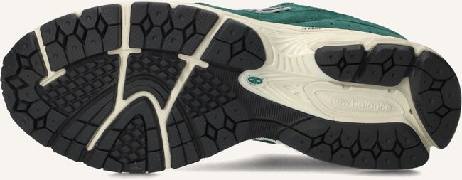 Groene NEW BALANCE Lage sneakers M2002R M Groene NEW BALANCE Lage sneakers M2002R M - large