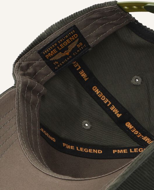 Olijf PME LEGEND Pet CORDUROY CAP WITH RUBBER BADGE Olijf PME LEGEND Pet CORDUROY CAP WITH RUBBER BADGE - large