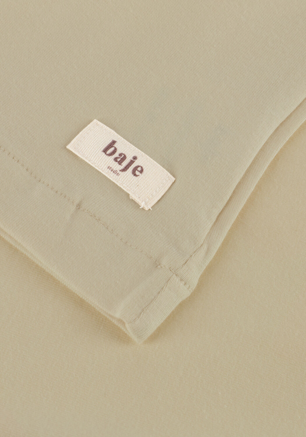 Ecru BAJE STUDIO T-shirt BLESS - large