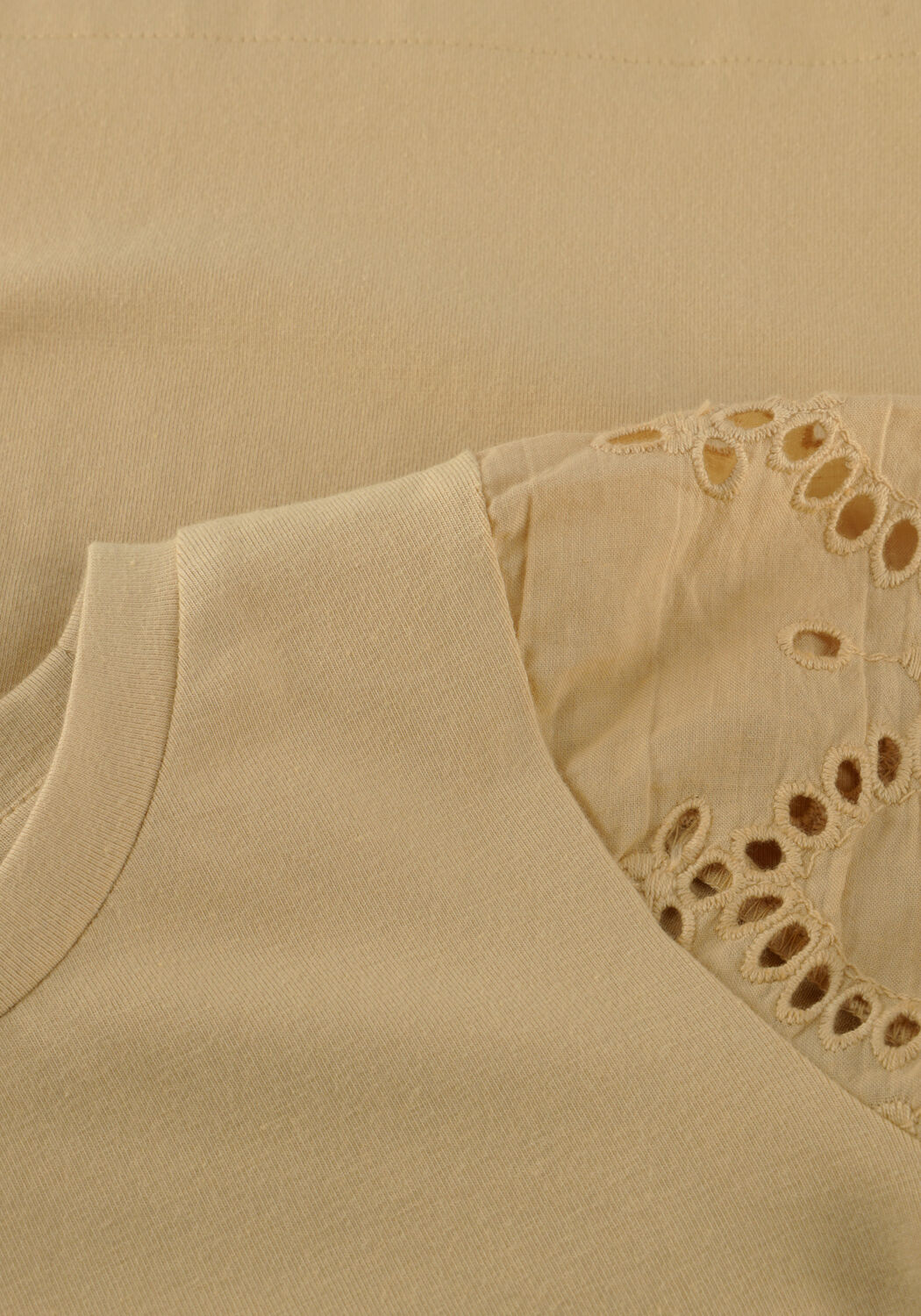 Beige BAJE STUDIO T-shirt BLESS - large