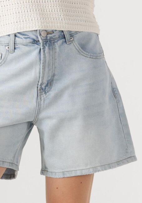 Lichtblauwe WITHBLACK Shorts WBLKAROLINA DENIM SHORT - large