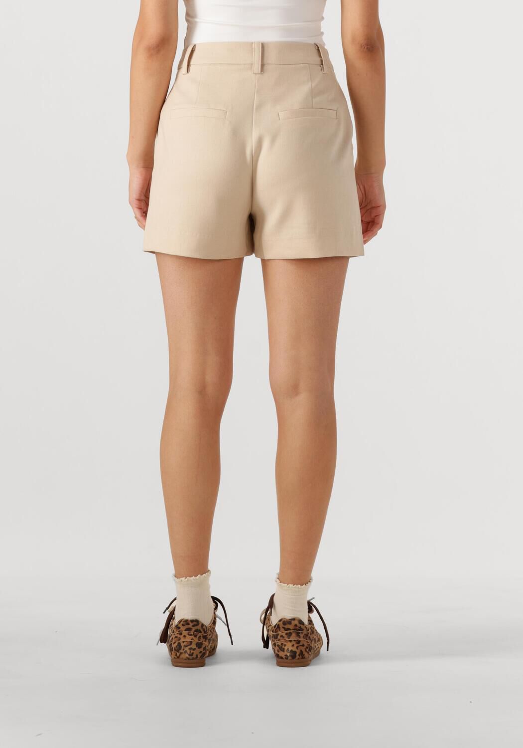 MODSTRÖM Modström Dames Broeken Normamd Short Beige