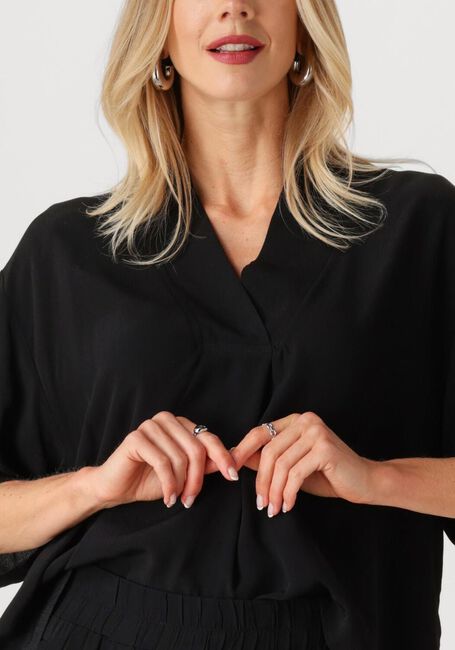 Zwarte BY-BAR Blouses OWEN VISCOSE BLOUSE - large