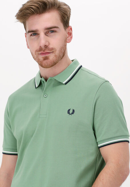 Groene FRED PERRY Polo TWIN TIPPED FRED PERRY SHIRT - large