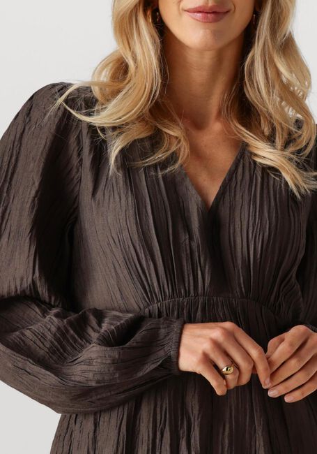 Bruine NEO NOIR Maxi jurk SILFI CREPE DRESS - large
