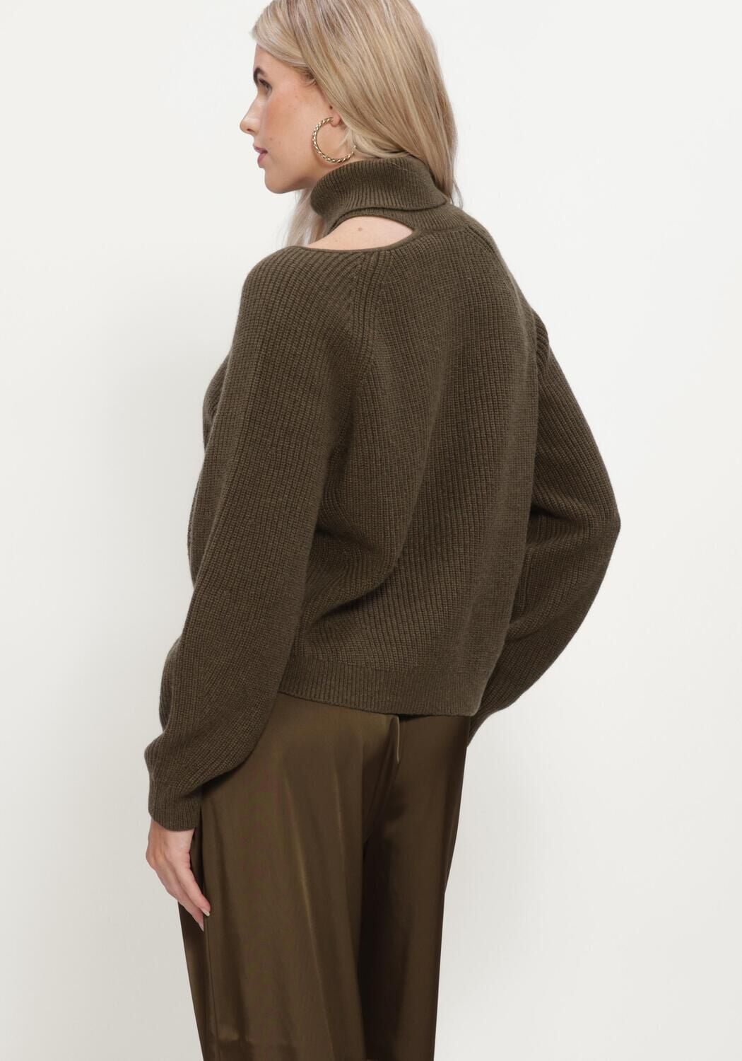DANTE6 Dames Truien & Vesten Marenna Asymmetrical Sweater Donkergroen