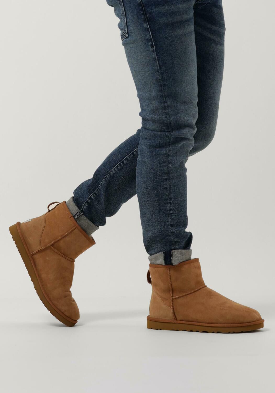 camel ugg vachtlaarzen m classic mini