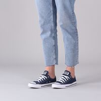 Blauwe CONVERSE Lage sneakers CHUCK TAYLOR ALL STAR OX DAMES - medium