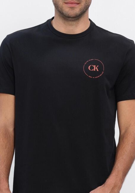 Zwarte CALVIN KLEIN T-shirt 30S EU WHOLESALE JEANS GRAPHICS - large