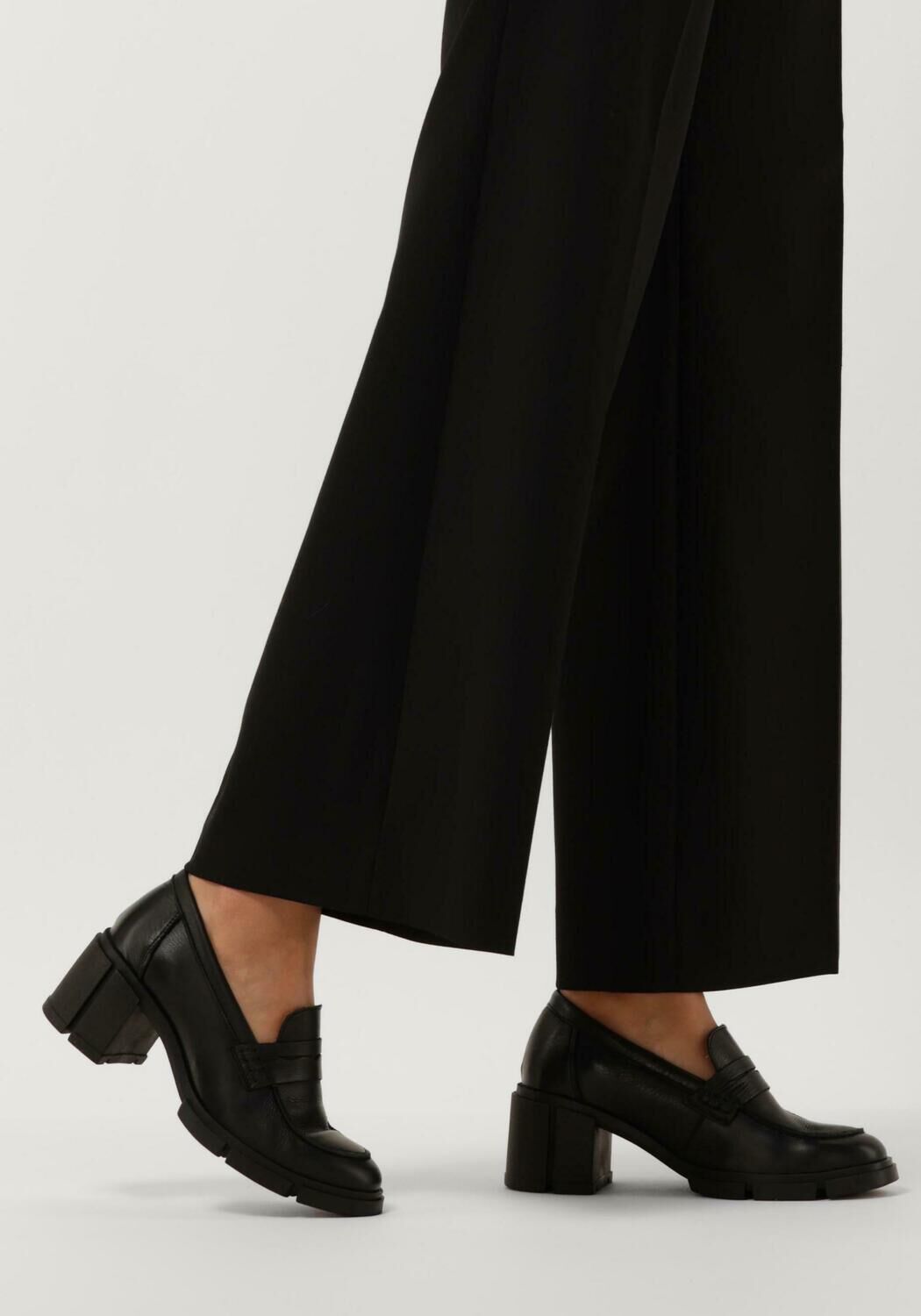 Zwarte TANGO Loafers ROMY HEEL 2 - large