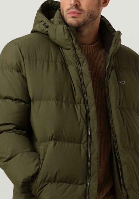 Groene TOMMY JEANS Parka's TJM ESSENTIAL DOWN PARKA - large