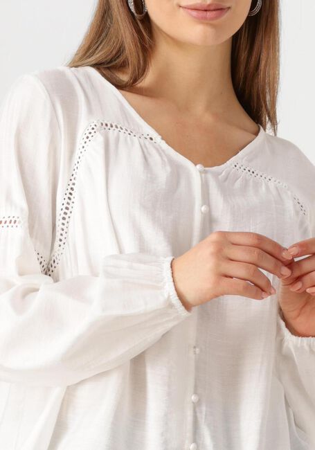 Witte MOVES Blouses LILYANA BLOUSE 4237 - large