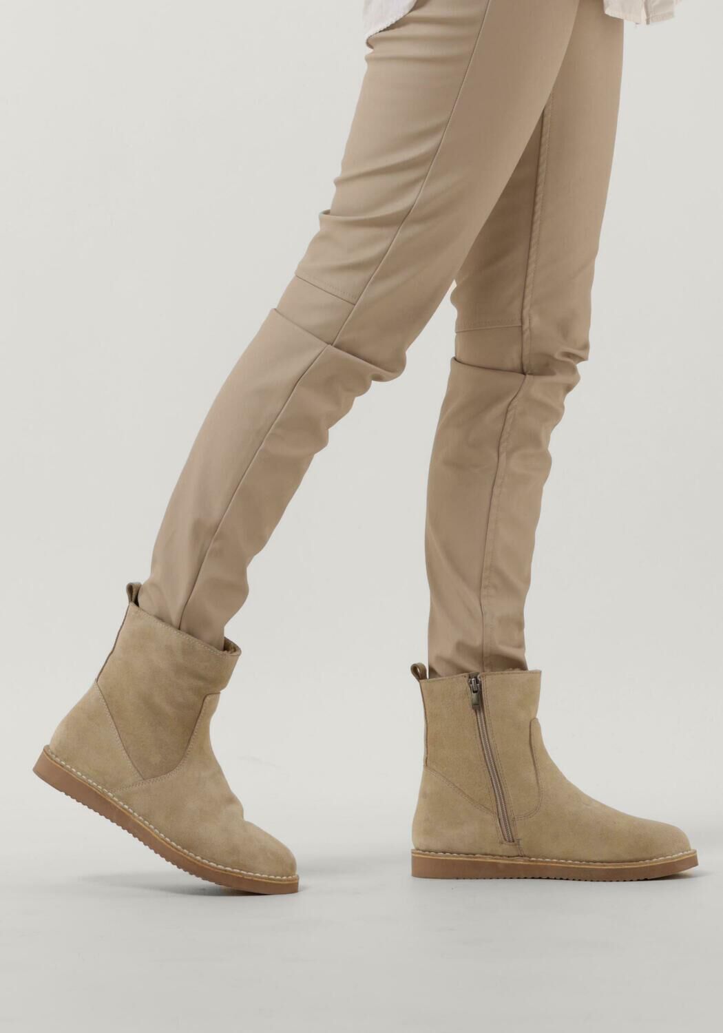 beige notre v vachtlaarzen 2204 02