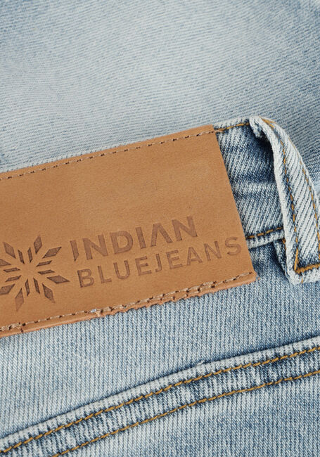 Lichtblauwe INDIAN BLUE JEANS Shorts DENIM WIDE SHORT BLUE DENIM - large