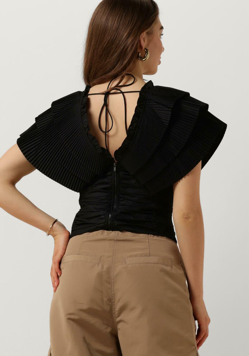 COPENHAGEN MUSE Dames Tops & T-shirts Cmpleat-top Zwart