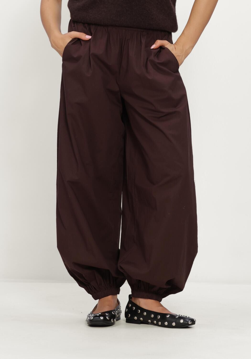 Bruine Y.A.S. Wijde broek YASMELVO MW BALLOON PANT - large