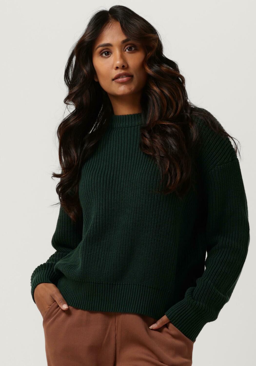 groene minimum trui mikala 2.0