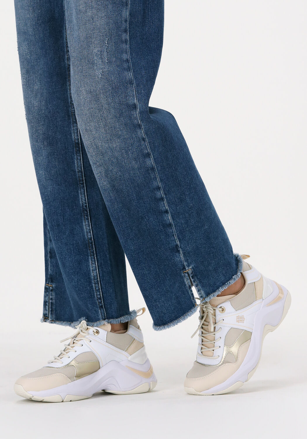 Beige TOMMY HILFIGER Lage sneakers FASHION WEDGE - large