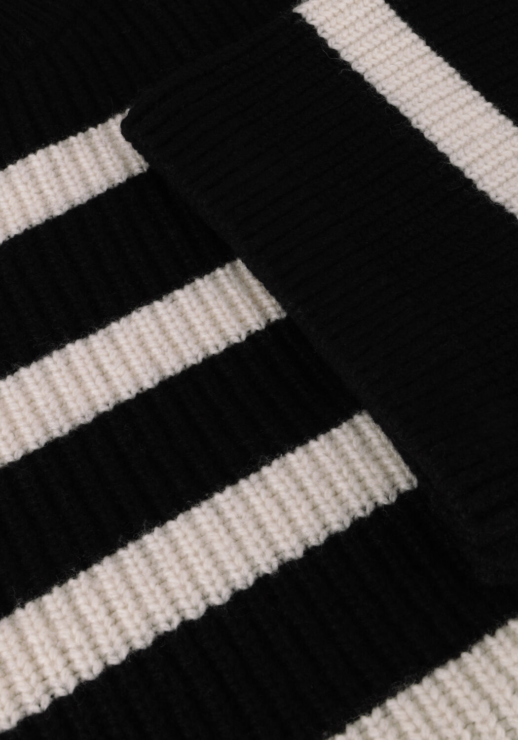 Zwarte EDITED Trui LOUISE JUMPER - large