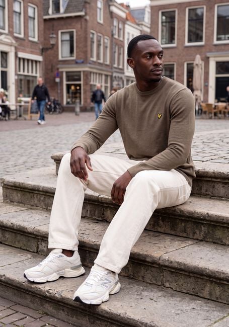 Taupe LYLE & SCOTT Trui COTTON MERINO CREW NECK JUMPER - large
