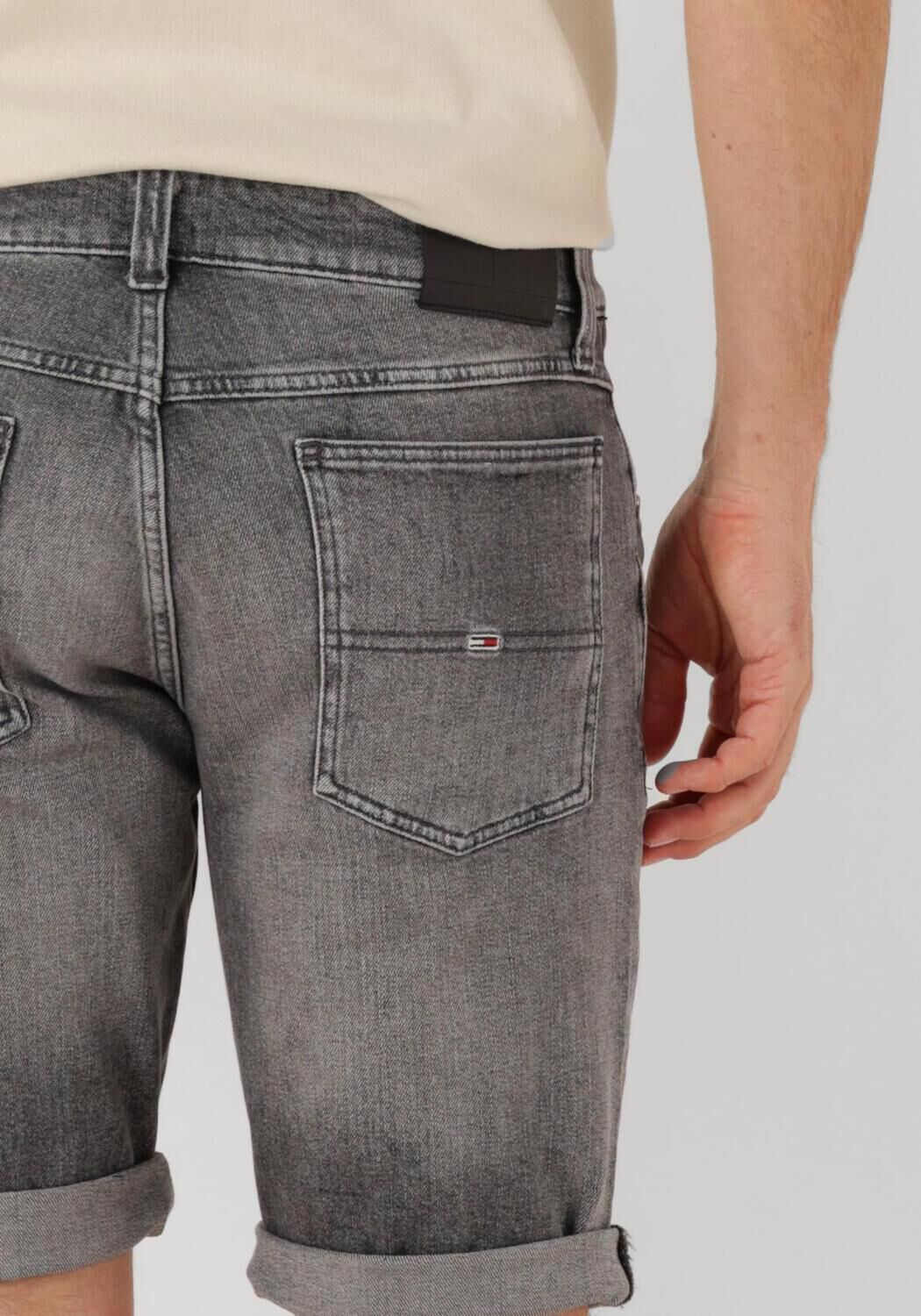 TOMMY JEANS Heren Jeans Ronnie Short Bi0177 Grijs