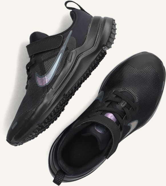 Zwarte NIKE Lage sneakers NIKE DOWNSHIFTER 12 NN (PSV) Zwarte NIKE Lage sneakers NIKE DOWNSHIFTER 12 NN (PSV) - large