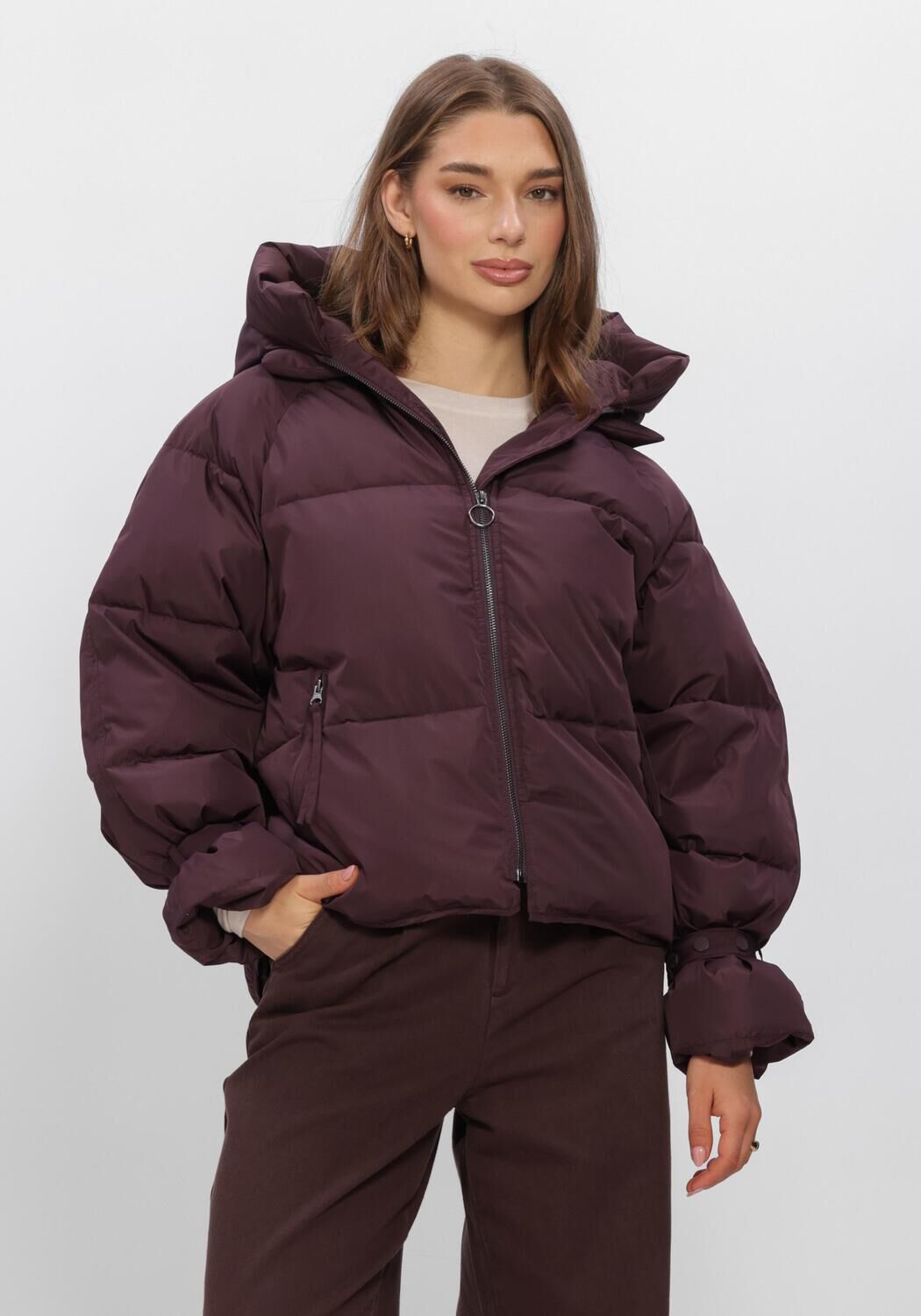 WITHBLACK Dames Jassen Wblkylie Real Down Jacket Bordeaux