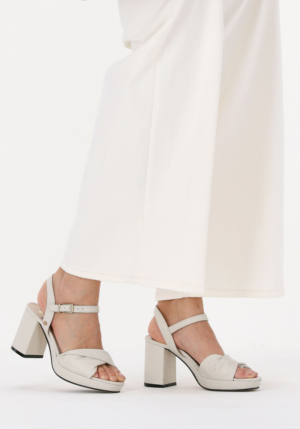 witte fred de la bretoniere sandalen 163010111